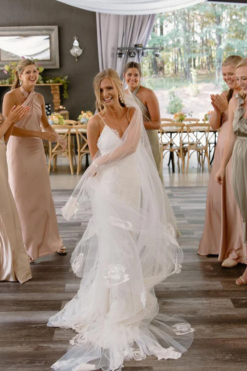 Wholesa Mermaid V Neck Lace Boho Wedding Dresses